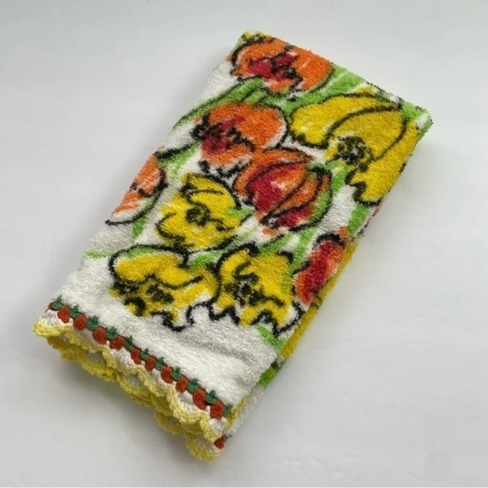 Yellow floral crochet trim‎ hand towel